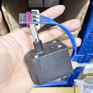 Piezas de maquinaria de construcción Nuevo Sensor de interruptor de toma de fuerza trasero RE169008 para Tractor <span class=keywords><strong>JD</strong></span> 6300 6400 6800 6810 <span class=keywords><strong>6210</strong></span> SE6520 - Product Image 2