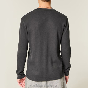 Ropa <span class=keywords><strong>deportiva</strong></span> personalizada 100% algodón Waffle tela cuello redondo pulóver cálido transpirable Slim Fit <span class=keywords><strong>manga</strong></span> <span class=keywords><strong>larga</strong></span> hombres Waffle camiseta - Product Image 2