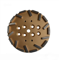 Disque de meulage diamanté pour sols en béton de 250 mm (10 po) à 20 segments pour la préparation des sols et l'élimination des revêtements