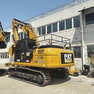 Composants hydrauliques d'excavatrice sur chenilles CAT326D2 d'occasion, moteur à haut rendement, pompe, moteur à engrenages, modèle 2018, excellent état, Nabtesco - Product Image 3