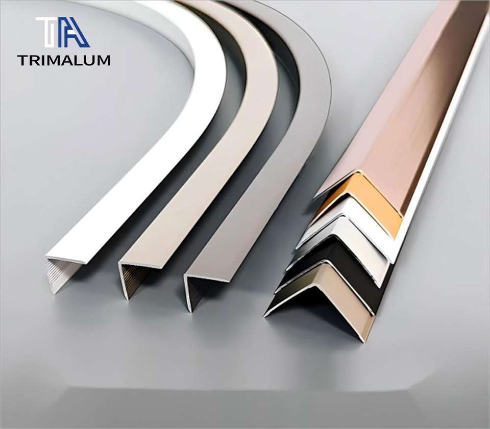 Silver Satin Anodized Aluminum Floor Transition Molding L Shape Corner ...