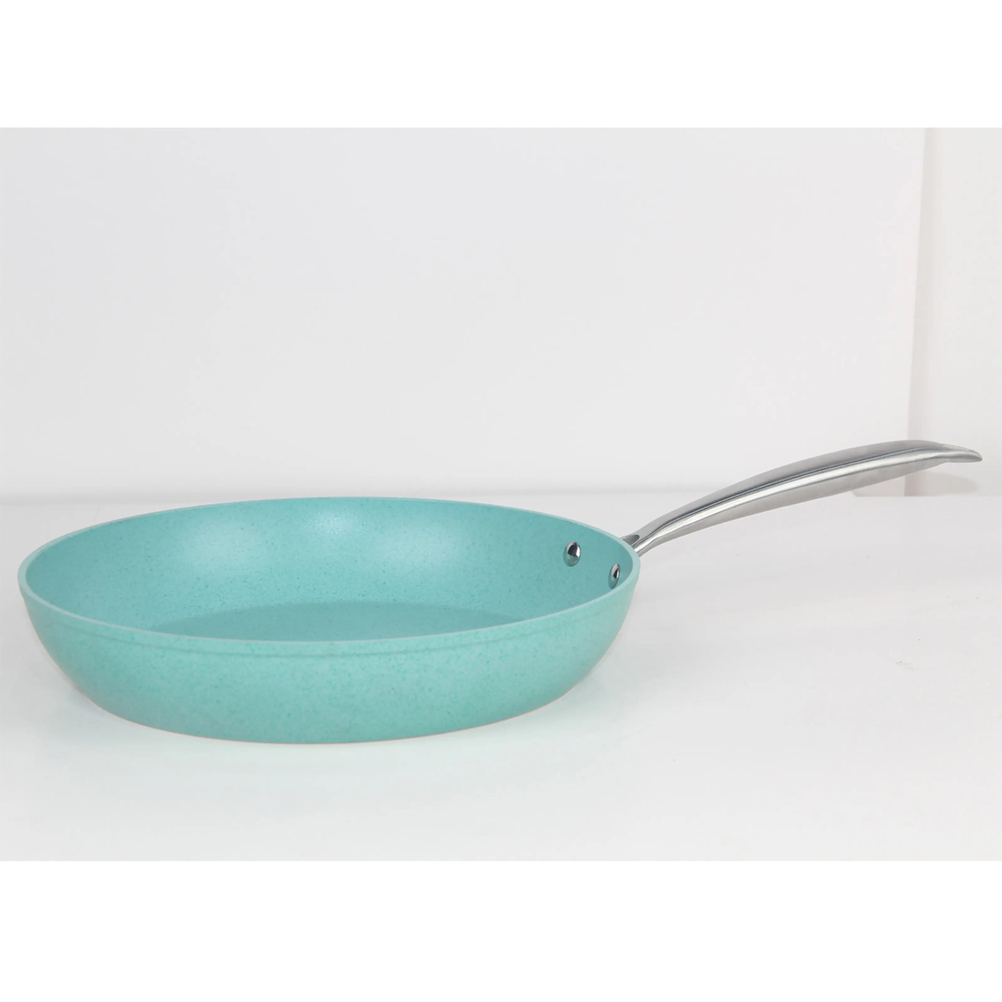 2022 Aluminum forged marble green coated frying pan with stainless steel handles