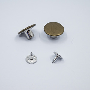 Botón de Mezclilla de Liberación Rápida con Tachuela y Tapa para una Fijación Conveniente en Ropa de Trabajo y Chaquetas de Mezclilla Reutilizables - Product Image 3