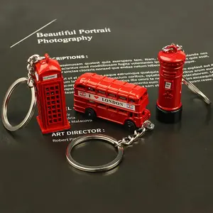 สีแดงลอนดอนกล่องจดหมายตู้โทรศัพท์รถโรงเรียนโลหะสังกะสีโลหะผสมพวงกุญแจของที่ระลึกพวงกุญแจ