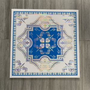 Longtemps 595*595mm décoration de bureau carreaux de plafond <span class=keywords><strong>panneaux</strong></span> de plafond en PVC à Guangzhou Chine - Product Image 1