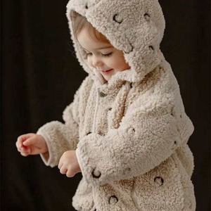 Nouveau mignon motif à carreaux polaire fourrure broderie <span class=keywords><strong>manteau</strong></span> d'hiver pour bébé enfant en bas âge nourrissons vêtements d'extérieur chauds cape veste - Product Image 1