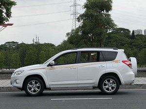 Toyota RAV4 2.4 4x4 del 2012, Asiento Eléctrico, Impecable, Sin Fumadores, Techo Solar, Buen Estado de Funcionamiento, Aire Acondicionado en Buen Estado - Product Image 6