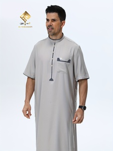 HARAMAIN MEN THOUB Fermeture à quatre boutons pression, design élégant à col montant et manches courtes. Robe de prière Thobe pour hommes arabes. - Product Image 5