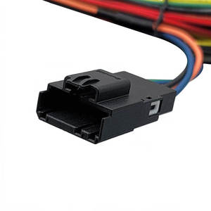 Adaptador de Cableado para Automóvil, Conectores Molex de Fábrica OEM, Cable de Uno a Otro - Product Image 4