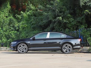 Volkswagen Magotan Sedan 1.4T Economy 280TSI DSG Comfort 2025, ideale per famiglie, compatibile con <span class=keywords><strong>Passat</strong></span> B8 Magotan GTE <span class=keywords><strong>Benzina</strong></span> 6 Posti - Product Image 2
