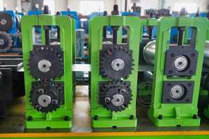 מכונת עיצוב פרופילים לגלילי תריס גלילה מהירים - Product Image 6