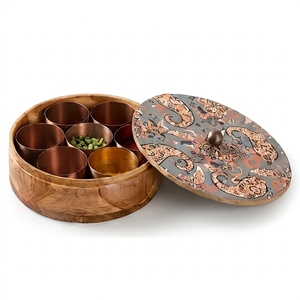 Boîte à épices ronde en bois avec inserts en cuivre et couvercle à motif bohème, anti-poussière, support de rangement de cuisine, style rustique - Product Image 1