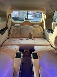 Asientos Personalizados para Autocaravanas, Campers y Vans Tipo Limusina YLD Luxury Vito MPV - Product Image 3