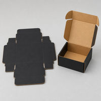 Boîte d'expédition en carton ondulé noir mat personnalisée, emballage recyclable pour l'e-commerce, vêtements, abonnement, cadeau, avec logo