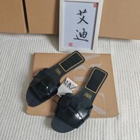 Nouvelles sandales plates d'été pour femmes ZAR 2026, provenant d'Europe et d'Amérique. Sandales de marque à la mode. Vente en gros pour les grandes tailles.