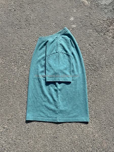 T-shirt personnalisé pour homme, effet délavé, vintage, effet soleil, déchiré, col rond, 100% coton, personnalisable - Product Image 2