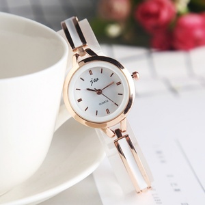 Korean Style AliExpress Hot Sale Fashion Ladies Student <b>Watch</b> Rhinestone Retro Fashion Bracelet Bangle <b>Watch</b> - Product Image 2