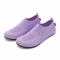 Chaussures de sport aquatiques multifonctions pour femmes et hommes, légères, confortables, ventilées, à fond plat, pour la plage, la piscine, le surf, le yoga