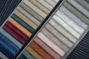 Alta calidad <span class=keywords><strong>Precio</strong></span> Bajo tela de terciopelo al por mayor muebles cojín 100% poliéster tapicería terciopelo sofá tela cubierta - Product Image 2