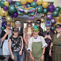 40 Globos de Mardi Gras de 10 Pulgadas, Color Verde Brillante, Morado Metálico y Dorado, para Decoraciones de Fiestas de Mardi Gras, Martes Grueso y Cumpleaños