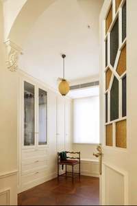 Armario de Madera Maciza de Lujo; Vestidor de Diseño Reciente con Puertas Corredizas Personalizadas - Product Image 6