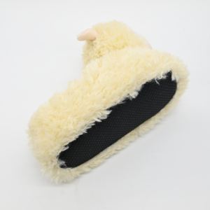 Vente en gros de pantoufles en fausse fourrure de <span class=keywords><strong>mouton</strong></span> nouveau bébé intérieur maison anti-dérapant garçons et filles mignon doux pantoufles - Product Image 4