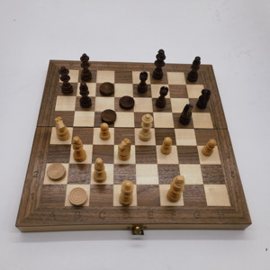 مجموعة شطرنج خشبية فاخرة حديثة للديكور، تصميم أوروبي قابل للطي، لعبة عائلية بأرقام، قطع مغناطيسية - Product Image 5