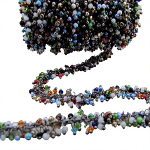 Cadena Angoori Colgante Hecha a Mano de Alta Calidad, Cuarzo Multicolor Facetado de 2mm, Material de Piedra Envuelto en Alambre de Latón, 1 Pie de Longitud - Product Image 3