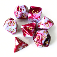 Lot de 7 dés polyédriques en acrylique bleu et blanc à motif tourbillonnant avec chiffres dorés pour jeux de table DND RPG - Vente en gros usine