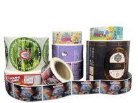 Autocollant auto-adhésif en PET imperméable et résistant à l'huile, prix d'usine, design personnalisé pour les produits alimentaires, cosmétiques, soins de la peau, petit MOQ, livraison rapide