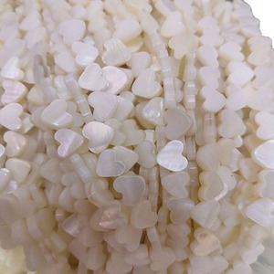Perles d'angle blanches de bonne qualité, prix d'usine, vente en gros, perles de coquille en vrac pour la fabrication de bijoux - Product Image 4