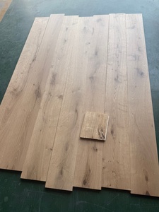Plancher en bois d'ingénierie en chêne blanc européen de 7,5 po de largeur, grade <span class=keywords><strong>CDE</strong></span>, lames droites multicouches, préfini - Product Image 2