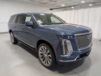 Prix Compétitif 2024 Cadillac Escalade ESV Platinum Luxe SUV 4x4 avec Cuir Clair et Toit Panoramique