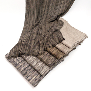 ผ้าคลุมฮิญาบมุสลิมแบบใหม่ ดีไซน์หรูหรา ผ้าวิสโคสพรีเมียม พิมพ์ลายทางสีน้ำตาล คีมาร์ ผ้าคลุมไหล่ไทย ผ้าเรยอนคอตตอนเนื้อนุ่ม ยืดหยุ่นได้ - Product Image 1