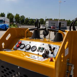 รถตัก<span class=keywords><strong>4</strong></span>ล้อได้รับการรับรองจาก CE รถตักขนาดเล็กขนาดกลาง - Product Image 3