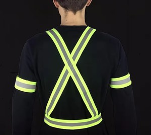 Disponibile Cintura di Sicurezza Elastica Regolabile ad Alta Visibilità, Imbracatura Riflettente per Corsa Notturna, Ciclismo, Lavoro all'Aperto - Product Image 5