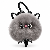 Porte-clés en peluche chat OEM ODM, vente en gros directe usine, chaton à grands yeux en fausse fourrure douce, breloque de sac pompon en vrac pour détaillants mondiaux