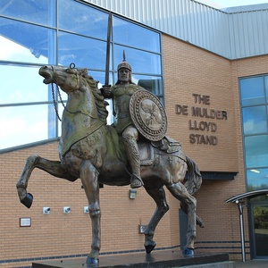 Statue de chevalier en métal bronze antique de coulée médiévale grandeur nature avec <span class=keywords><strong>épée</strong></span> - Product Image 2