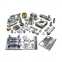 Bouchon fileté fendu en laiton usiné CNC avec filetage externe et trou traversant pour applications automobiles, plomberie, machines pneumatiques et quincaillerie