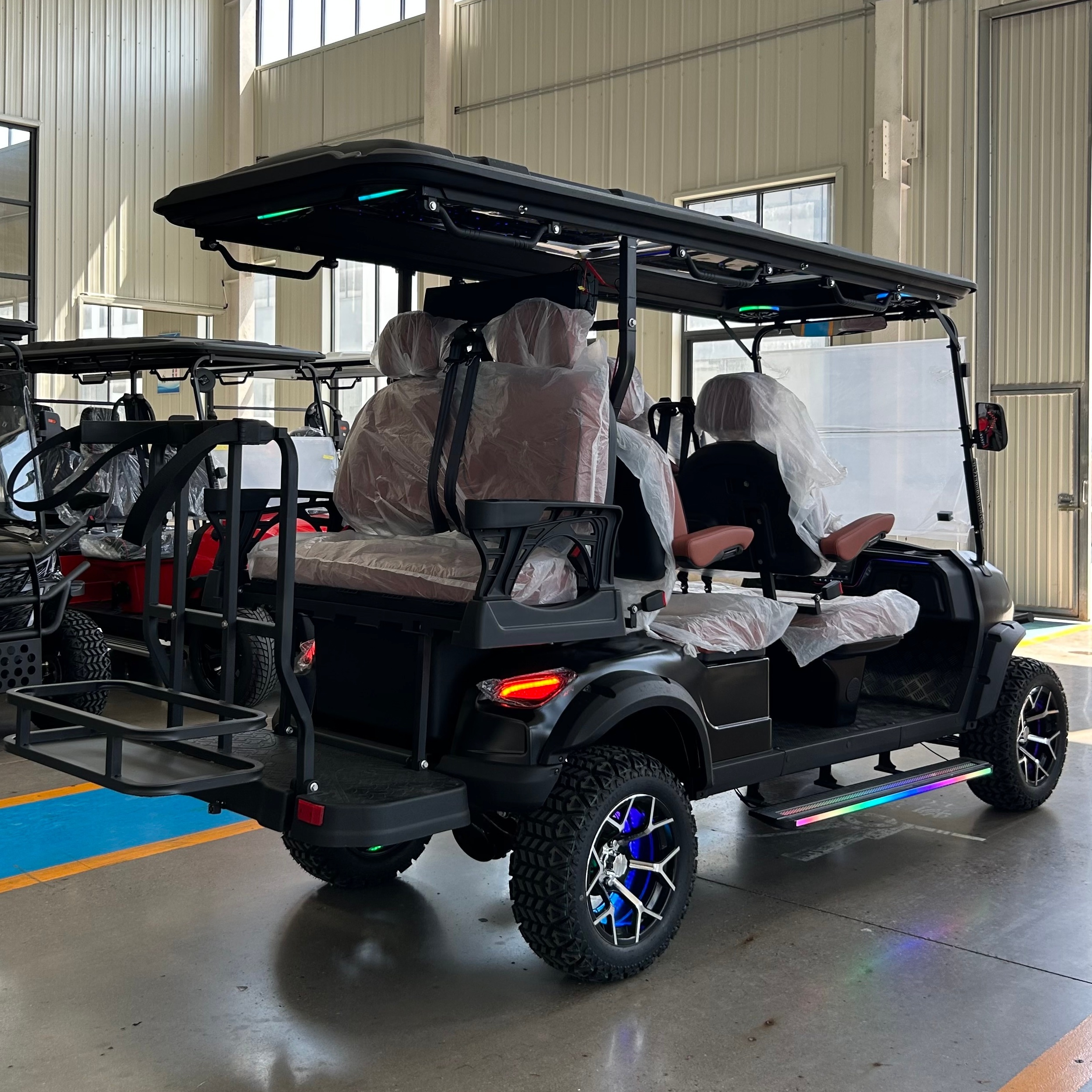 Electric 6 Seater Forward Facing Aluminium Off-Road Street Use Customizable Vehicle Resort Outdoor Mobility Golf Cart 30-50Km/h 3