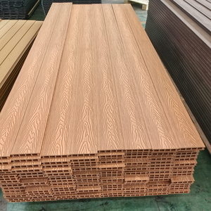 Planche de terrasse extérieure en <span class=keywords><strong>bois</strong></span> composite WPC de qualité supérieure Revêtement de sol en <span class=keywords><strong>bois</strong></span> 3D pour piscine jardin terrasse WPC - Product Image 4
