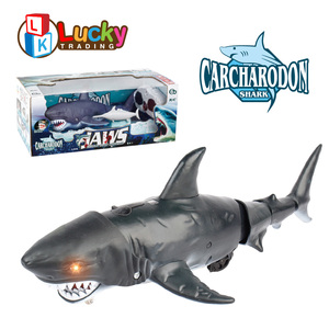 Lucky Toys Télécommande RC <span class=keywords><strong>Requin</strong></span> <span class=keywords><strong>Jouet</strong></span> <span class=keywords><strong>Robot</strong></span> avec Fonction de Pulvérisation Télécommande Animal Trick Simulation Modèle Cadeau - Product Image 3