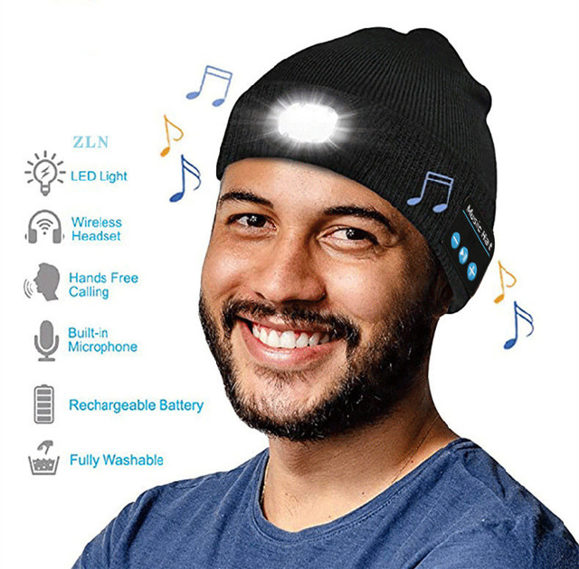 DDA1860 Outdoor Night Run Fishing Knit Hat Winter Warm Headphone Knitted Ski Hats Rechargeable Led Lights Wireless Music Beanies
