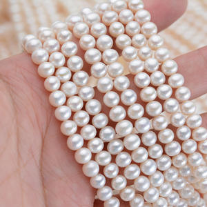 สร้อยคอมุกน้ำจืดสีขาวทรงเกือบกลม ขนาด 5-6 มม. ขายส่ง มุกธรรมชาติ คุณภาพใกล้สมบูรณ์แบบ น้ำหนักเบา สำหรับทำเครื่องประดับแบบกึ่งสำเร็จรูป มุกเม็ดเดี่ยว - Product Image 2