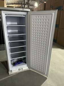 Congélateur vertical de qualité supérieure de 198 litres avec 7 niveaux pour machine à glaçons et poisson, pour usage commercial, marché sénégalais - Product Image 3