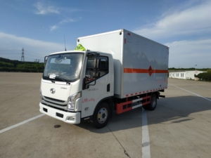 Camioneta de Carga 4X2 de 10 Toneladas, Camión de Carga Eficiente para Uso Pesado - Product Image 4