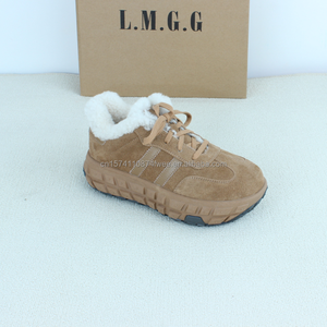 Bottes d'hiver allemandes pour femmes, style <span class=keywords><strong>UGG</strong></span>, en cuir véritable respirant, antidérapantes, avec doublure en fourrure, OEM ODM, haute qualité - Product Image 6