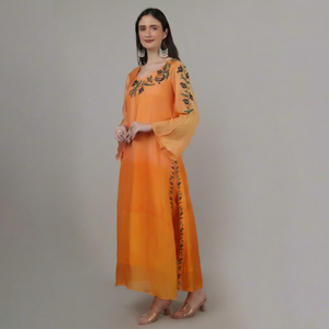 Conjunto de 2 piezas para mujer Royal Party Wear, Kurta y pantalón en degradado naranja con bordado de hilo de ancla, para amantes de la moda elegante. - Product Image 1