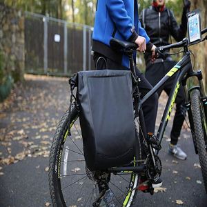 Sacoche de vélo pour porte-bagages arrière, certifiée BSCI, étanche, avec housse de pluie pour le cyclisme - Product Image 2