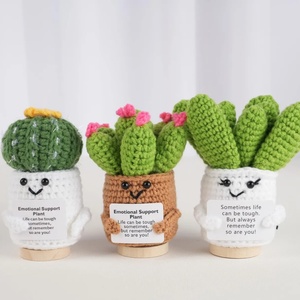 Articles décoratifs de Noël au crochet personnalisables en gros pour la décoration de bureau, plantes de <span class=keywords><strong>cactus</strong></span> en pot - Product Image 4